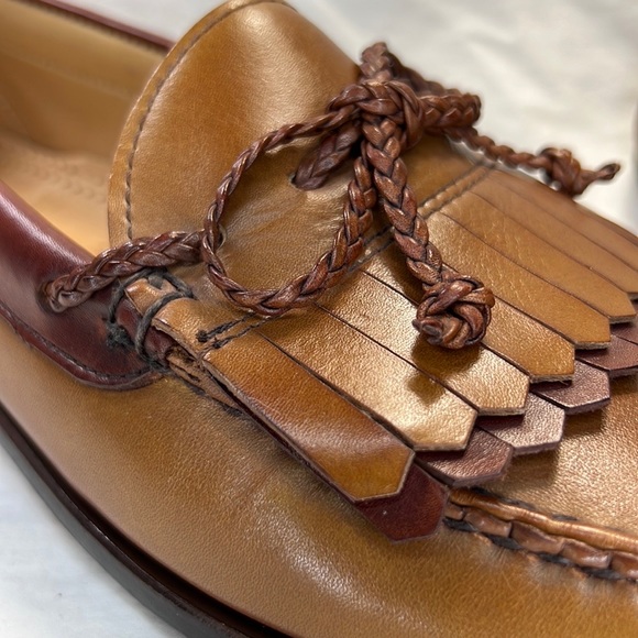 Allen Edmonds Kiltie loafer Sz11 excellent condition hardware - Picture 3 of 9